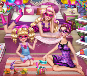 Hra - Super Barbie Pyjama Party